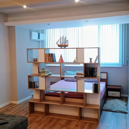 Krasi Апартамент